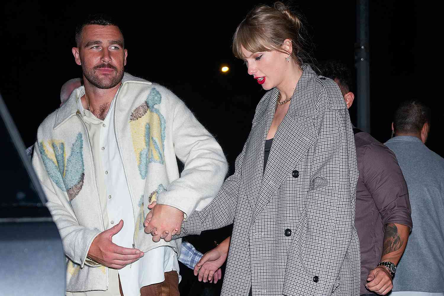 Travis Kelce's NYC Adventure with Taylor Swift